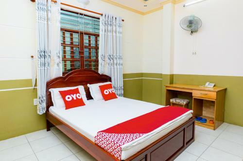 Vaccinated Staff - Oyo 971 Lam Hoang Hotel
