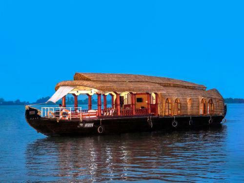 Hotel Aqua Jumbo Houseboats