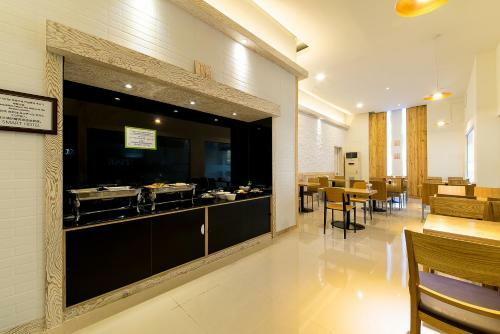 Smart Hotel Geumjeong