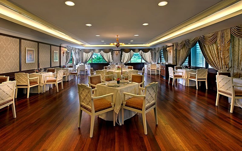 Hotel The Royale Chulan Damansara