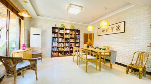 Posada Zhujiajian Time To Inn