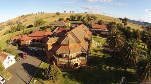 Hotel Hermitage Hill Country Retreat