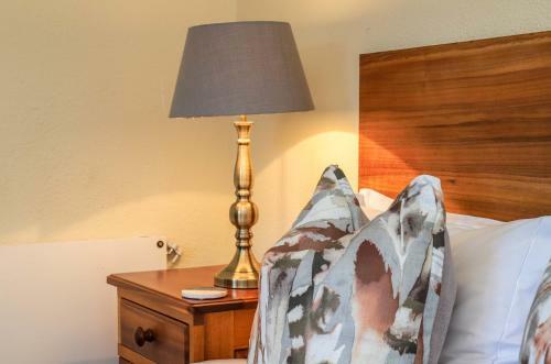Hostal Knightsbury Guest House
