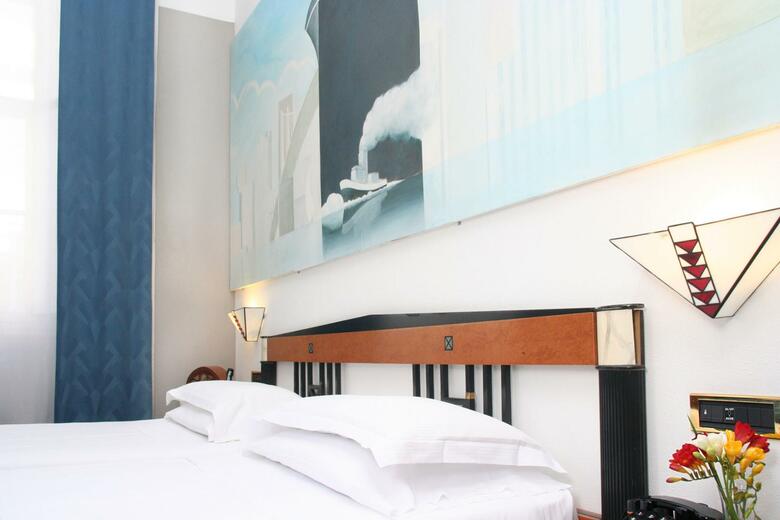 Hotel Artdeco