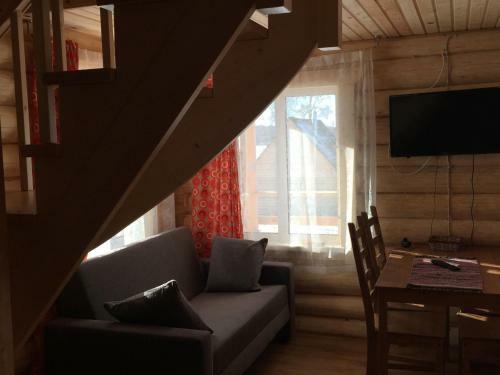 Uksovo Cottages