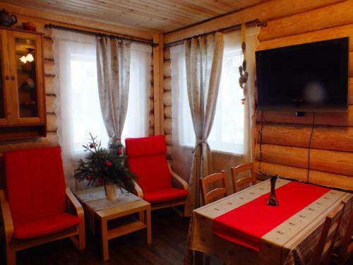 Uksovo Cottages