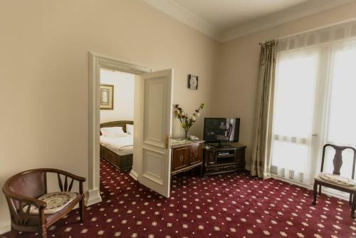 Konstantin Hotel
