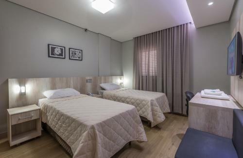 Hotel Mirage Rol�ndia