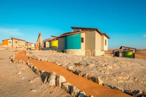 Desert Breeze Lodge