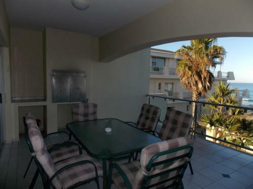Seashells Luxury Apartments And B&B