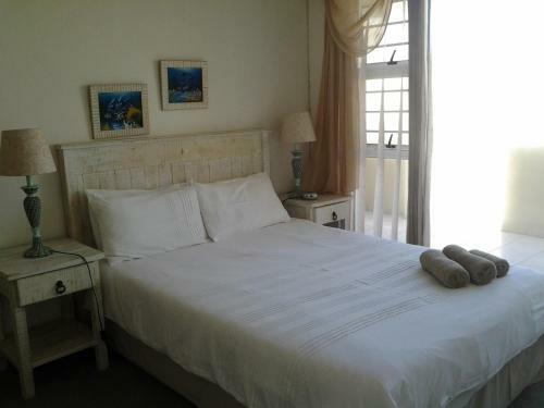 Seashells Luxury Apartments And B&B