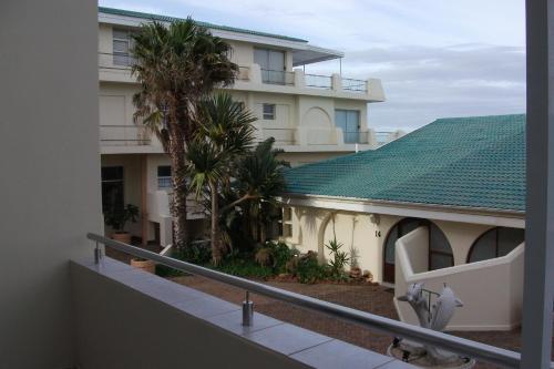 Seashells Luxury Apartments And B&B