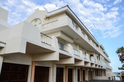 Seashells Luxury Apartments And B&B