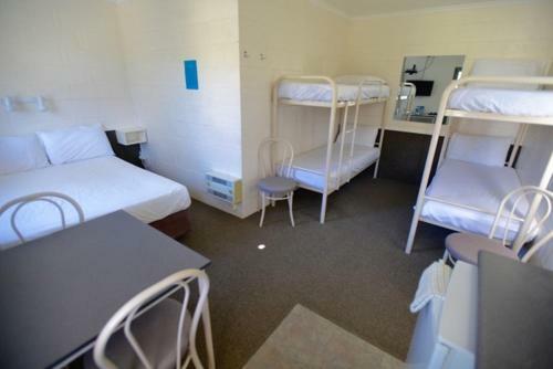 Cromwell Top 10 Holiday Park