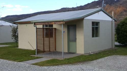 Cromwell Top 10 Holiday Park