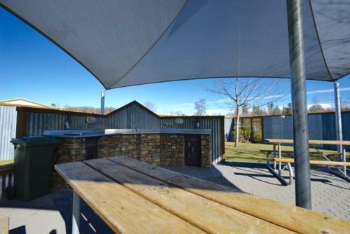 Cromwell Top 10 Holiday Park