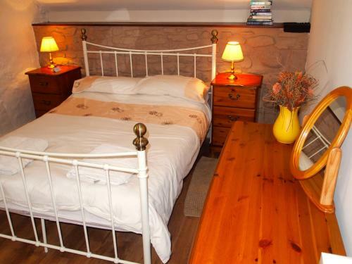 Cwmcrwth Farm Holiday Cottages