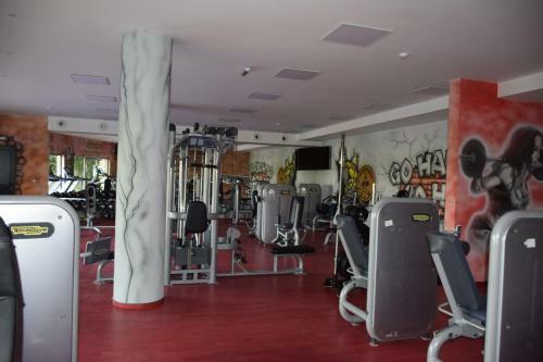 Ethno Village Stanisici & Hotel Pirg