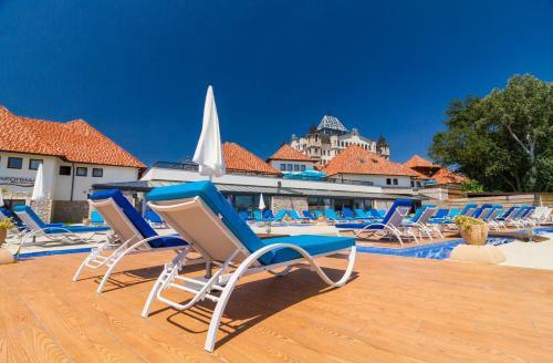 Ethno Village Stanisici & Hotel Pirg