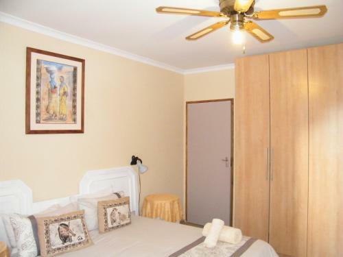 Hostal Guesthouse Fischreiher B&B