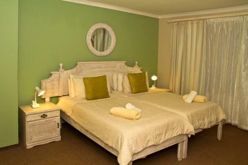 Hostal Guesthouse Fischreiher B&B