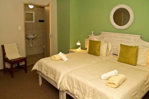 Hostal Guesthouse Fischreiher B&B