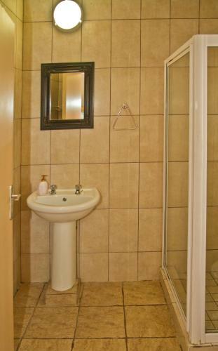 Hostal Guesthouse Fischreiher B&B