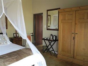 Mvuradona Safari Lodge