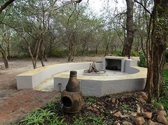 Mvuradona Safari Lodge