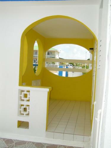 Round Rock Apartments On Sea Ltd