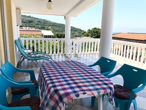 Axenia Hotel