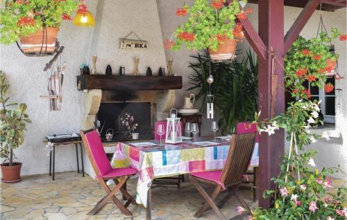 Holiday Home Lieu Dit Blanchet L-652