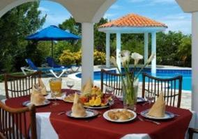 Hotel Lifestyle Crown Residence Suites