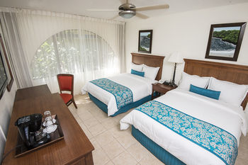 Hotel Punta Leona