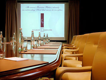 Fouquet's Barriere Hotel