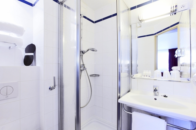 Hotel Kyriad Bercy Village