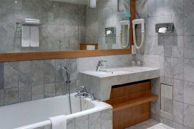 Hotel Best Western Ronceray Opera