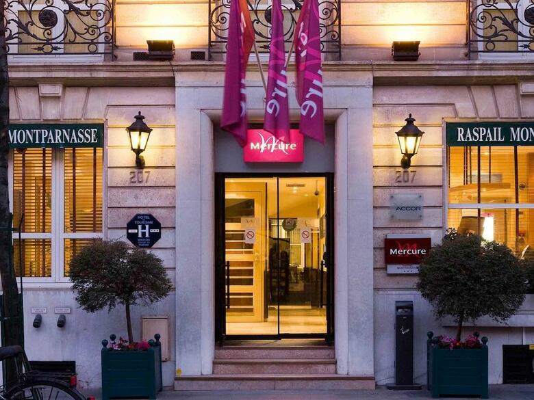 Hotel Mercure Raspail Montparnasse