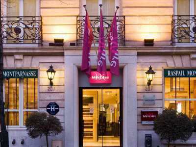Hotel Mercure Raspail Montparnasse