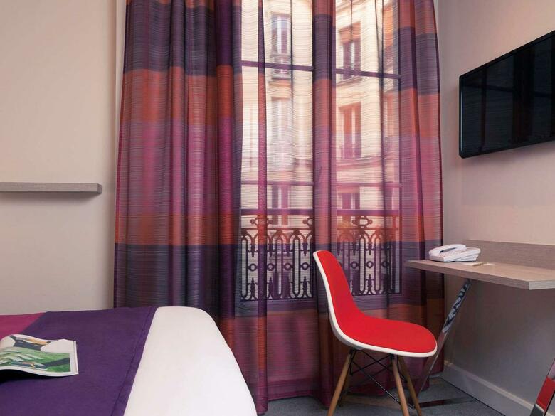 Hotel Mercure Raspail Montparnasse