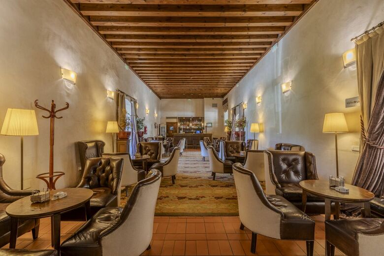 Hotel San Antonio El Real