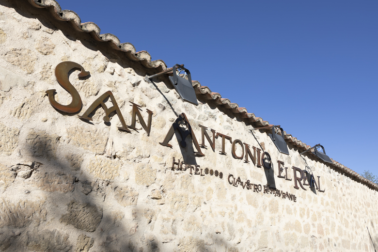 Hotel San Antonio El Real