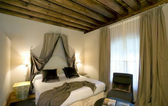 Hotel San Antonio El Real