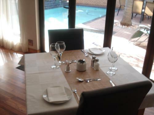 Hostal Uitsigpark Guest@home4u