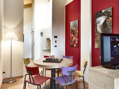 Color Home Suite Apartments