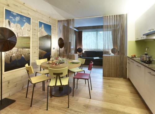 Color Home Suite Apartments