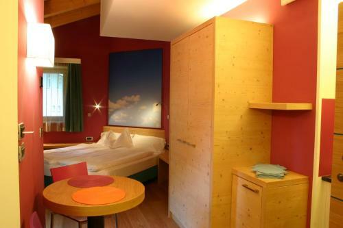 Color Home Suite Apartments