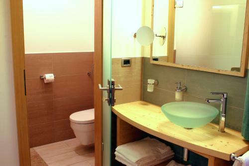 Color Home Suite Apartments