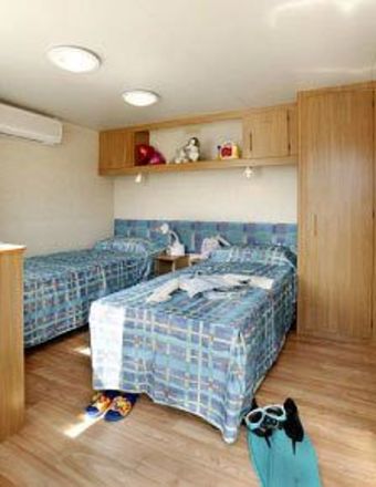 Hostal Camping Village Fabulous