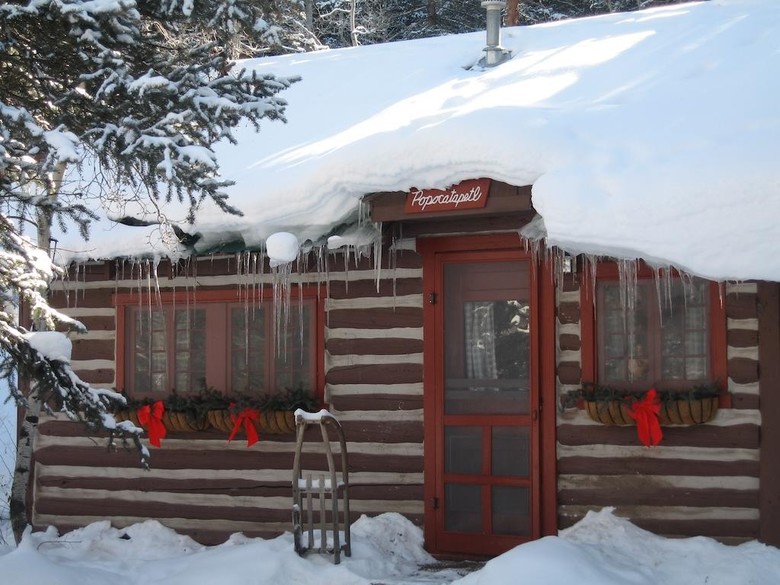 Hotel Pioneer Guest Cabins